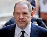 Harvey Weinstein in tribunale si dichiara 'non colpevole' di stupro e molestie sessuali