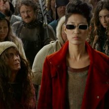 Macchine mortali: Jihae in una scena corale