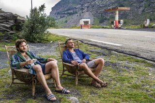 Una vita spericolata: Lorenzo Richelmy e Eugenio Franceschini in una scena del film