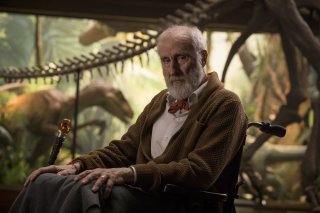 Jurassic World - Il regno distrutto: James Cromwell in una scena del film