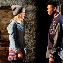 Cloak & Dagger: Olivia Holt e Aubrey Joseph in una scena