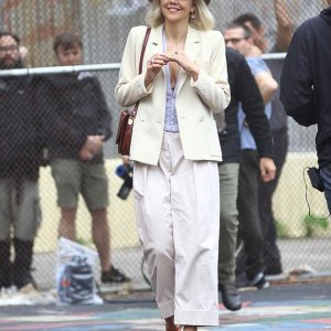 The Deuce: Maggie Gyllenhaal sul set di New York