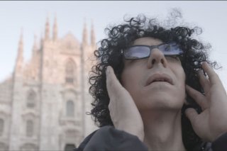 Giovanni Allevi - Equilibrium: The Film Concert, un primo piano di Allevi
