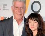 Rose McGowan sul suicidio di Bourdain: 'Asia Argento condannata ingiustamente al rogo'