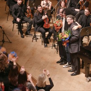 Giovanni Allevi - Equilibrium: The Film Concert, Allevi in un'immagine tratta dal film