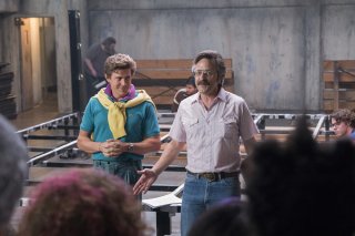 GLOW: una foto della première della seconda stagione