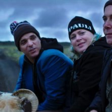 Due piccoli italiani: Francesco Colella, Paolo Sassanelli e Rian Gerritsen in un momento del film