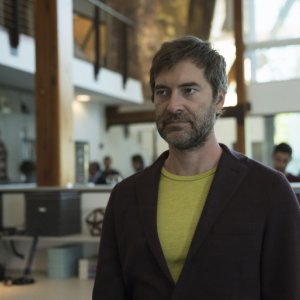 Goliath: Mark Duplass in una foto della seconda stagione