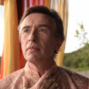 A Modern Family: Steve Coogan in un momento del film