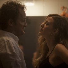 Chiudi gli occhi: Blake Lively e Jason Clarke in una scena del film