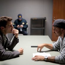 Giochi di potere: Theo James in un'immagine del film