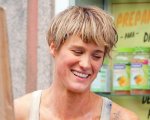 Terminator 6, Mackenzie Davis ricoperta di cicatrici nelle prime foto dal set