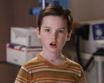 Young Sheldon e un finale di stagione che “spoilera” la serie madre