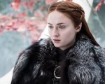 Il Trono di Spade: il nuovo tatuaggio di Sophie Turner è uno spoiler sul finale della serie?