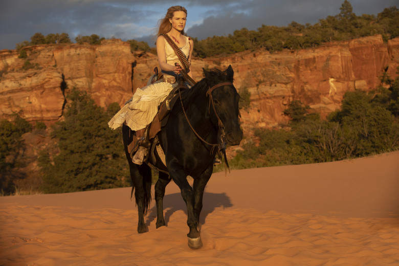 Westworld: Evan Rachel Wood nel fineale della seconda stagione, The Passenger