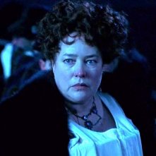 Titanic: Kathy Bates in una scena del film