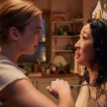 Killing Eve: Sandra Oh e Jodie Comer nell'episodio I Have a Thing About Bathrooms