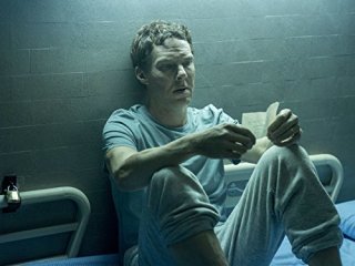 Patrick Melrose: Benedict Cumberbatch in una scena dell'episodio At Last