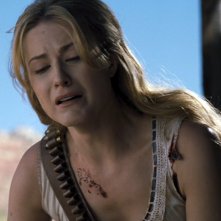 Westworld: Dolores piange la morte di Teddy