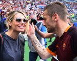 Totti e Ilary Blasi: arriva la sitcom stile Casa Vianello
