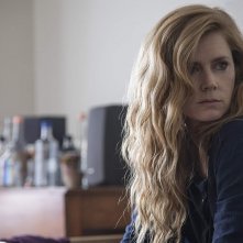 Sharp Objects: Amy Adams nell'episodio Vanish