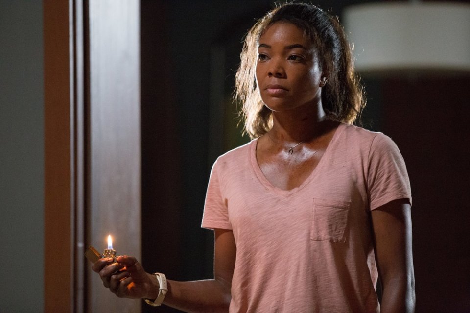 Breaking In: Gabrielle Union in una scena del film