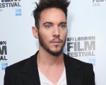 Jonathan Rhys Meyers fermato in aeroporto dopo un litigio con la moglie