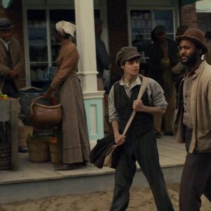 Chiamatemi Anna: Dalmar Abuzeid and Lucas Jade Zumann nell'episodio Signs are Small Measurable Things, but Interpretations are Illimitable