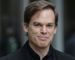 Michael C. Hall nel cast di In The Shadow of the Moon