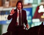 John Wick 3: Keanu Reeves a cavallo nelle nuove immagini dal set!