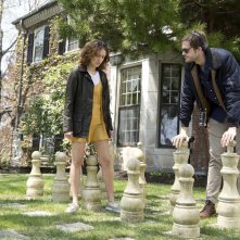 Amiche di sangue: Olivia Cooke con il regista Cory Finley sul set del film