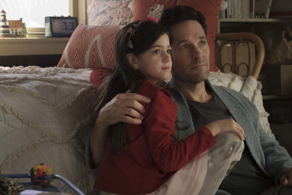 Ant-Man and the Wasp: Abby Ryder Fortson e Paul Rudd in una scena del film
