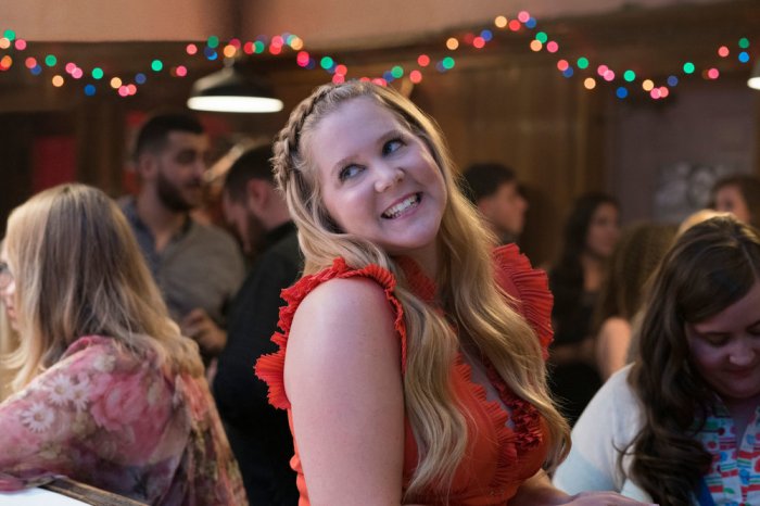 Amy Schumer spiega la sua drastica perdita di peso: “L’ho fatto per sopravvivere”