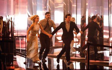 Mission: Impossible - Fallout: Tom Cruise, Vanessa Kirby e Henry Cavill in una scena del film