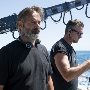 Resta con me: il regista Baltasar Kormákur sul set del film