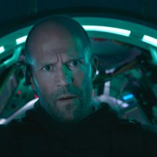 Shark - Il primo squalo: Jason Statham in una scena del film