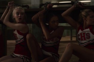 Glass - Trailer italiano