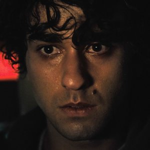 Hereditary: un primo piano di Alex Wolff