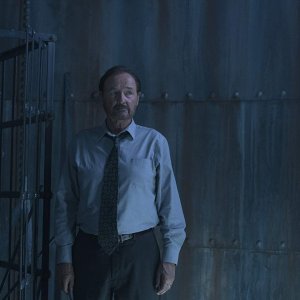 Castle Rock: Terry O'Quinn in una scena