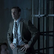 Castle Rock: Josh Cooke in una scena