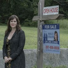 Castle Rock: Melanie Lynskey in una scena