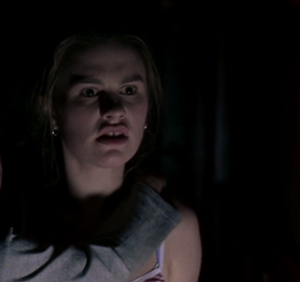 Darkness, Anna Paquin in una scena del film di Balaguerò