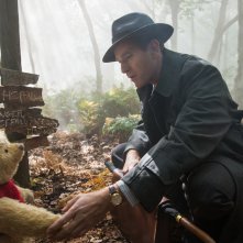 Ritorno al Bosco dei 100 Acri: Ewan McGregor in una scena del film