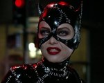 Catwoman, John August: 'Proposi Michelle Pfeiffer per un film e volevano Sarah Michelle Gellar'