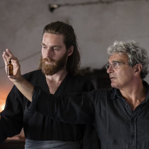 Capri - Revolution: Mario Martone e Reinout Scholten van Aschat sul set del film