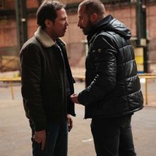 Close Enemies: Matthias Schoenaerts e Reda Kateb in un momento del film