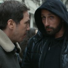 Close Enemies: Matthias Schoenaerts e Reda Kateb in una scena del film