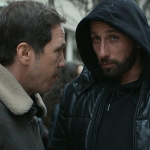 Close Enemies: Matthias Schoenaerts e Reda Kateb in una scena del film
