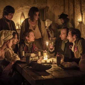 One Nation, One King: Gaspard Ulliel, Izïa Higelin e Olivier Gourmet in una scena del film