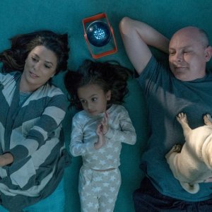 Dog Days: Eva Longoria e Rob Corddry in una scena del film